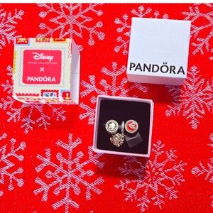 Mickey Mouse Holiday Charm Set by Pandora – Disney Parks